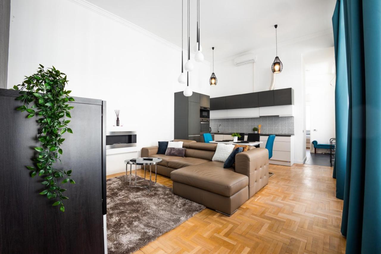 Deluxe Quentin Home Next To The Fashion Street Budapest Exterior foto