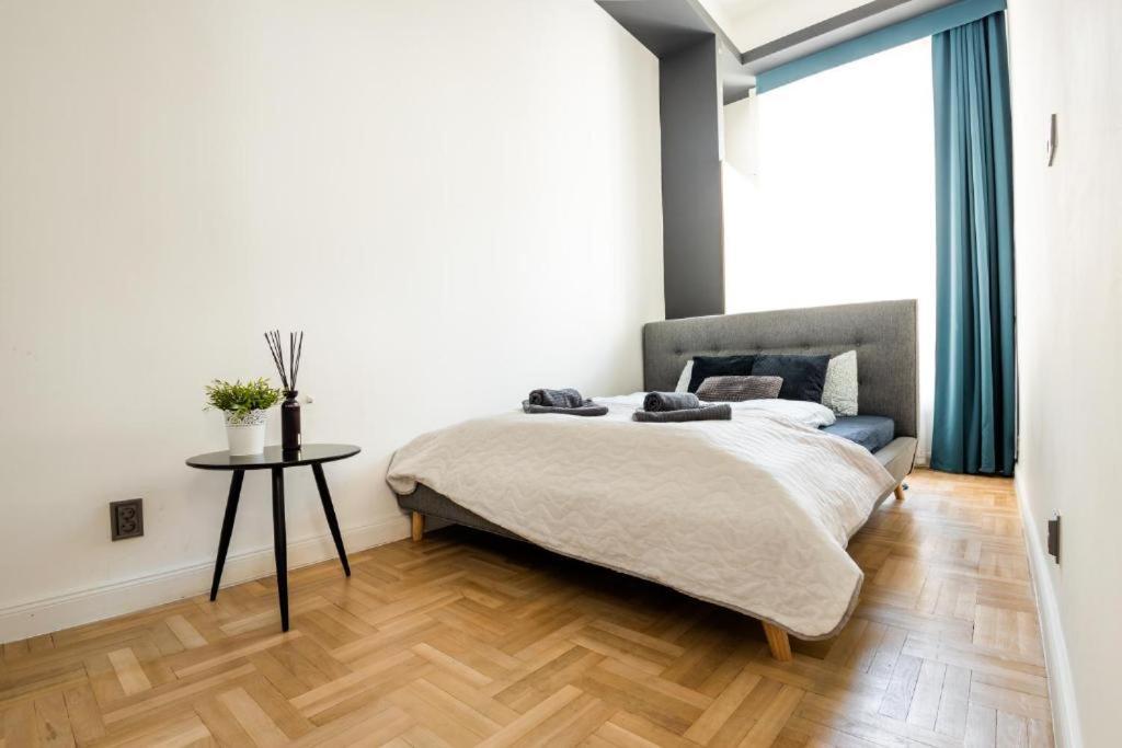 Deluxe Quentin Home Next To The Fashion Street Budapest Exterior foto